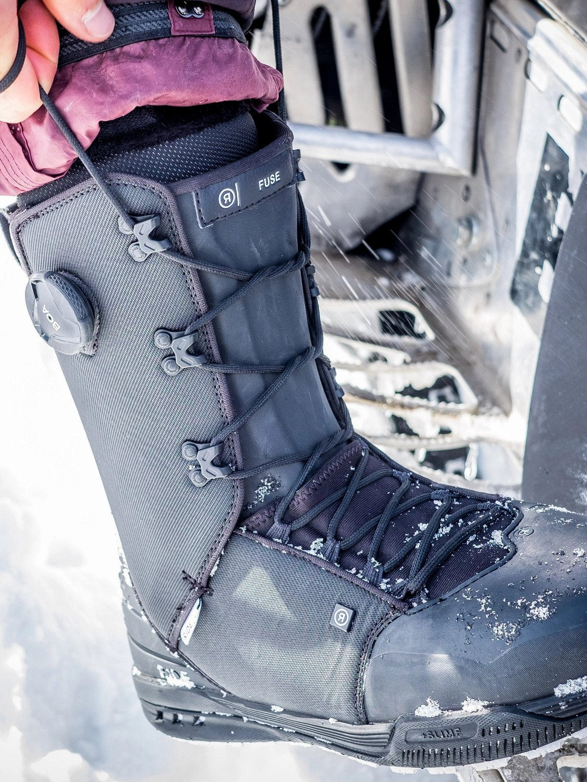RIDE SNOWBOARD CO. FUSEブーツ US9.5 グレー/ミント Ride Men's Fuse Snowboard Boots 2020 – Sun 'N Fun Specialty